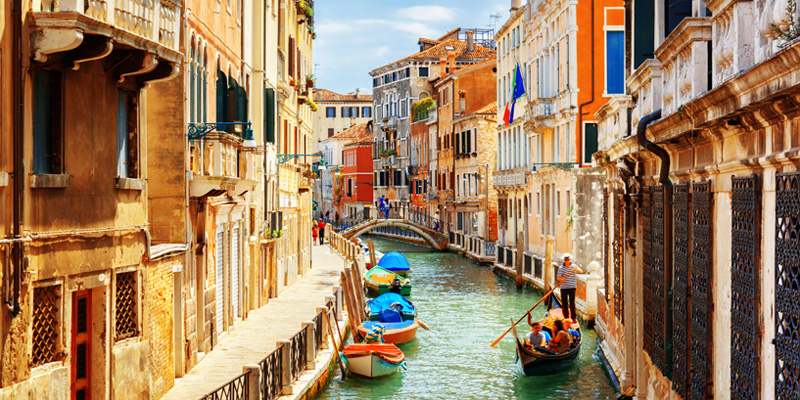 Tag toget til Venedig